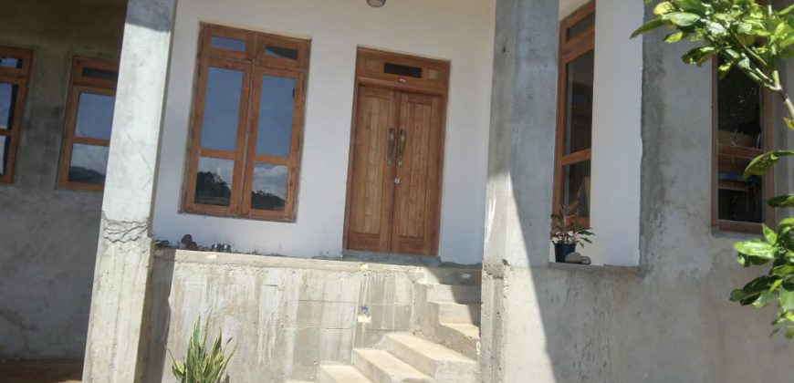 House for Sale in Thannekubura – 3 km to Kandy City