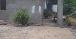 Land with House for Sale in Menikhinna
