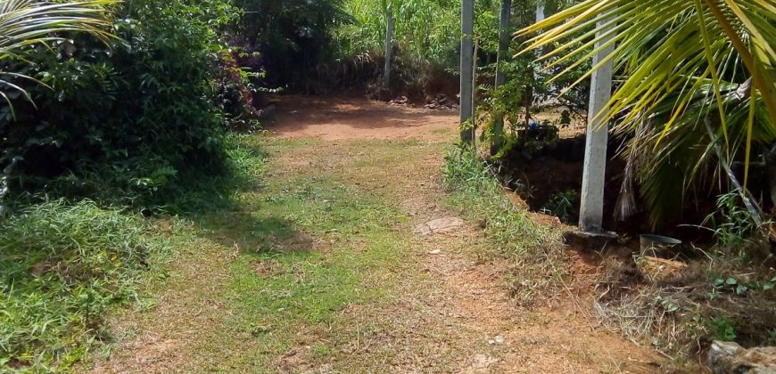 House for Sale in Peradeniya, Kalugamuwa