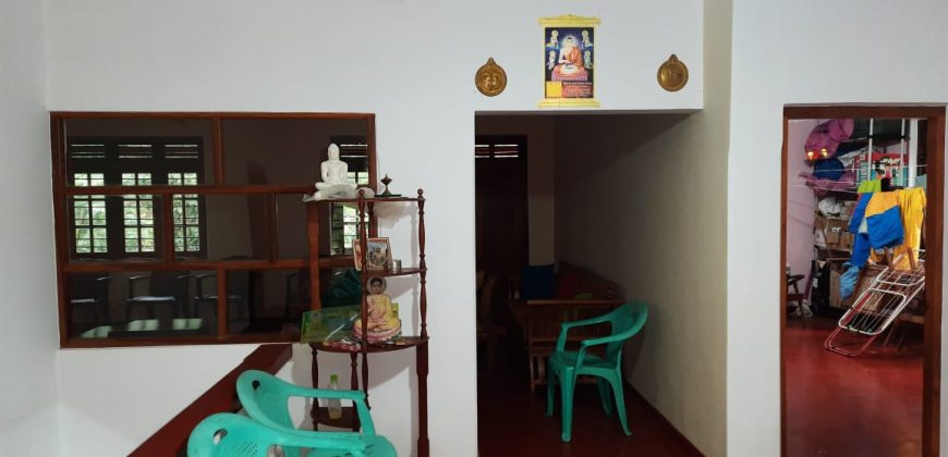 House for Sale in Talathuoya, Kandy